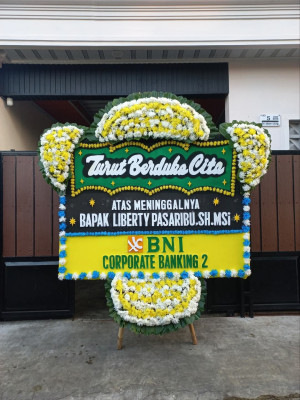 Papan Bunga Duka di Marongge